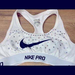 Kids sports bra Swarovski stones. Size XS/ 5-6